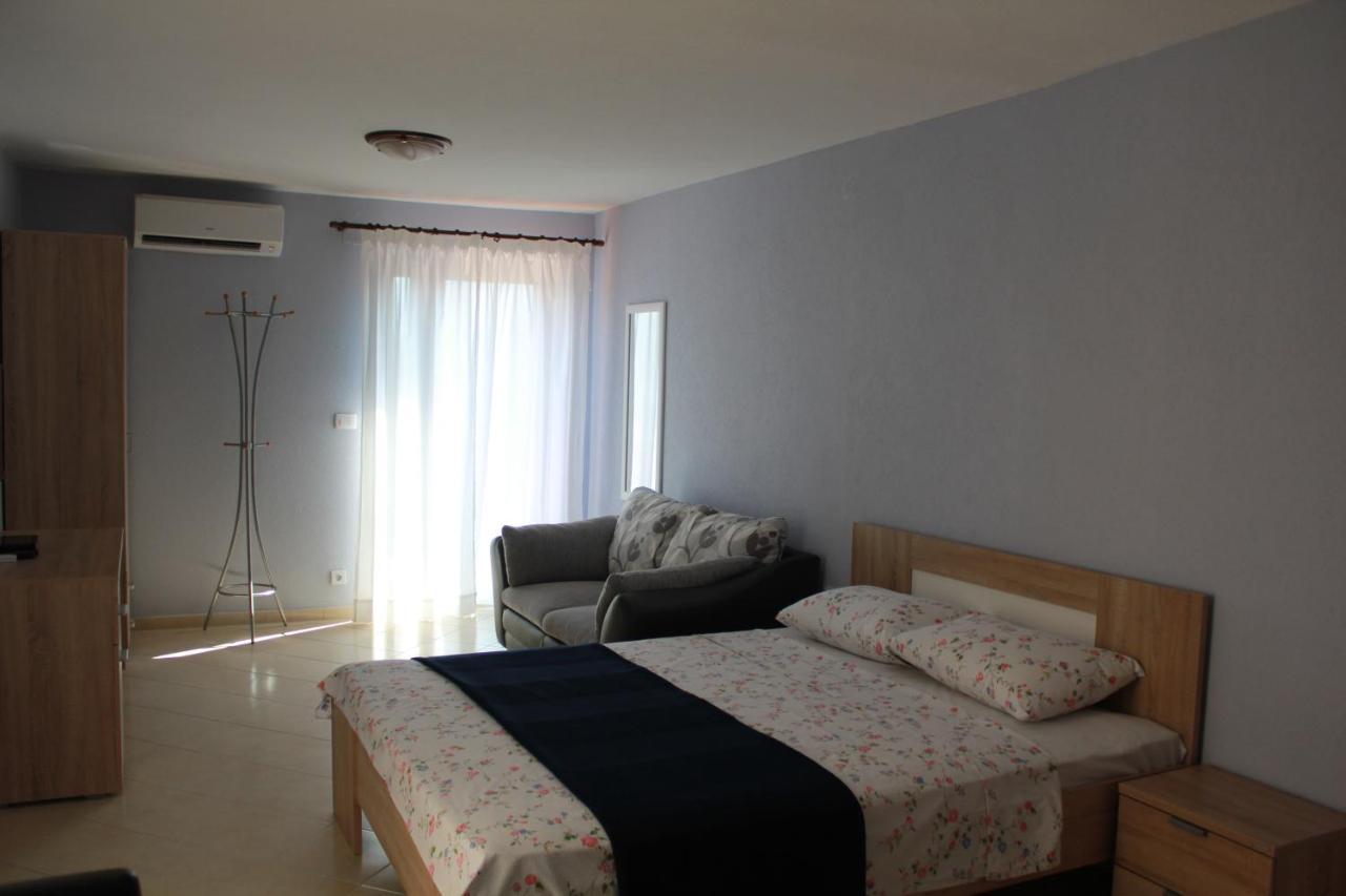 Villa Malina New 티바트 외부 사진