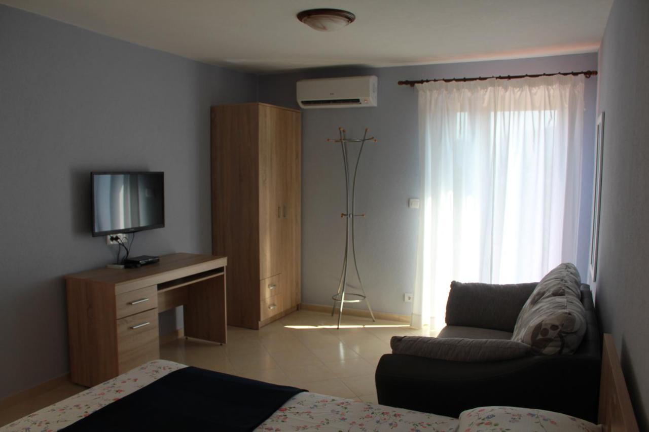 Villa Malina New 티바트 외부 사진